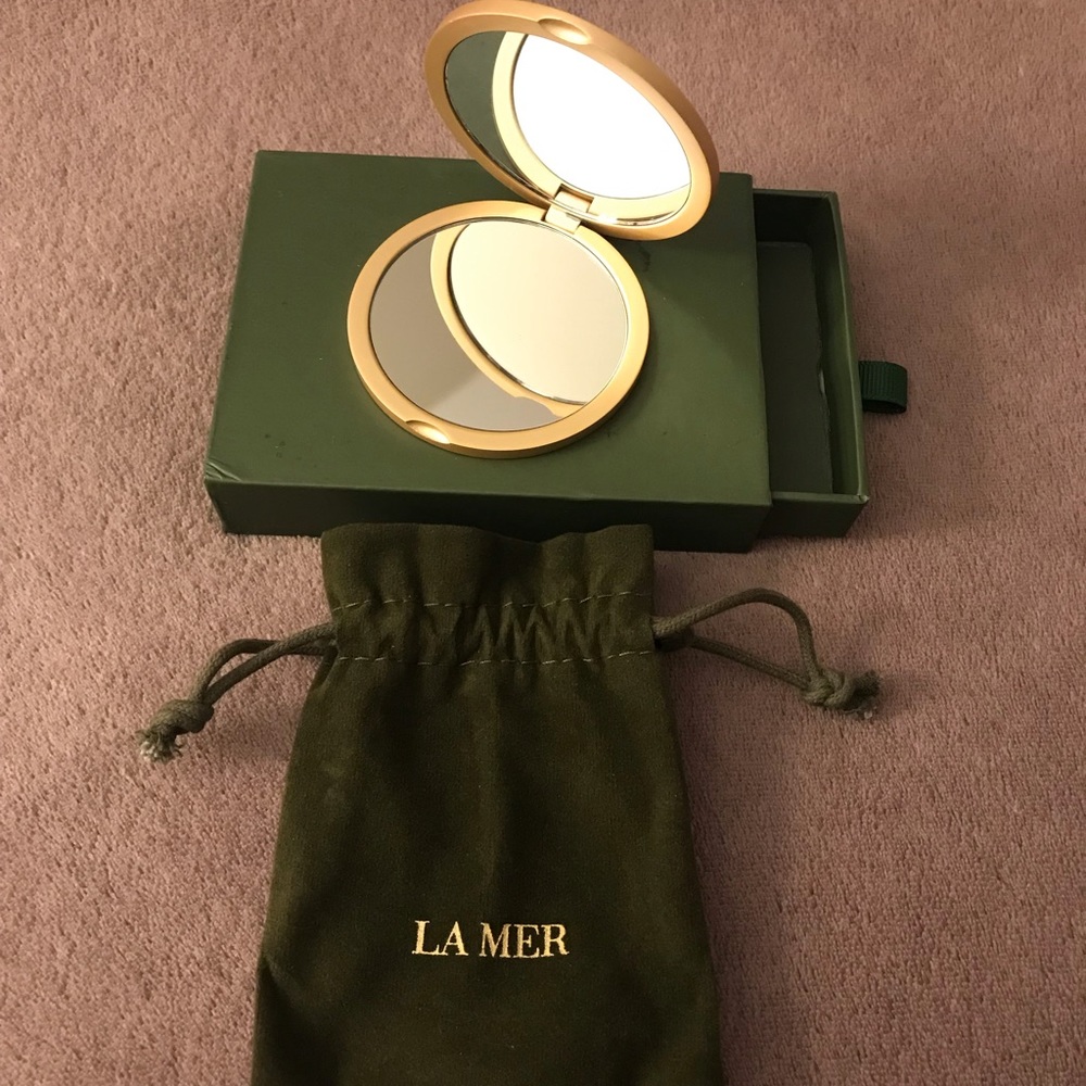 RARE La Mer Gold Compact Mirror